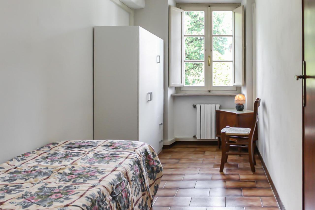 Appartamento Santa Chiara - Affitti Brevi Italia Lucca Bagian luar foto